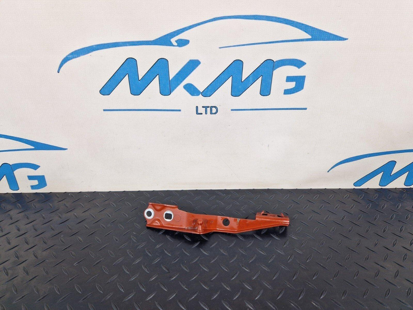14-21 BMW 2 SERIES GRAN TOURER F45 F46 RIGHT SIDE BONNET STRUT HOLDER 7300532