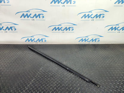 Land Rover Range Rover Evoque Front Right Outer Window Trim Strip K8D2201A38A
