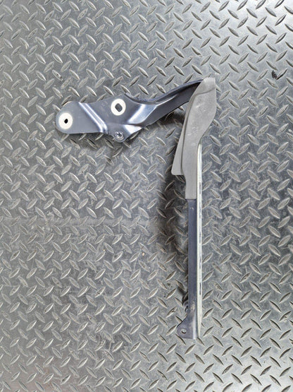 10-17 AUDI A8 4H FRONT LEFT N/S BONNET HOOD HINGE IN BLUE 4H0823301D