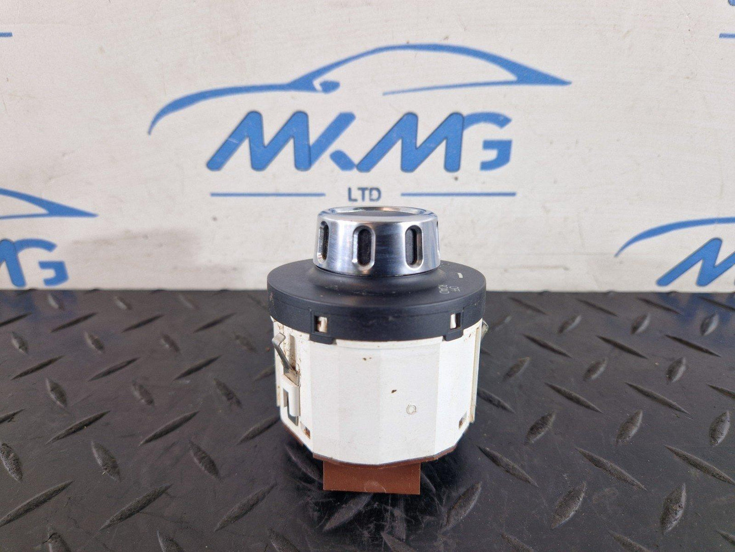 10-18 VW TOUAREG 7P GENUINE DIFFERENTIAL LOCK SWITCH OFF ROAD 7P6941435D