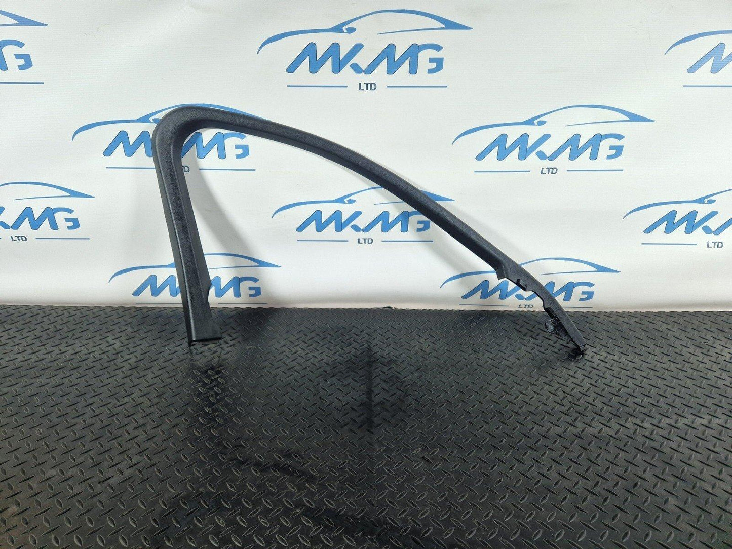 14-21 MERCEDES BENZ C300h W205 INNER DOOR WINDOW FRAME FRONT LEFT N/S TRIM SEAL