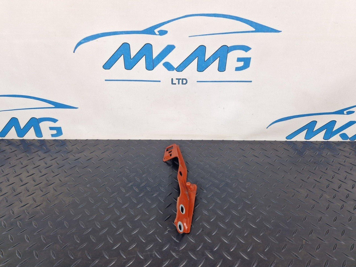 14-21 BMW 2 SERIES GRAN TOURER F45 F46 RIGHT SIDE BONNET STRUT HOLDER 7300532