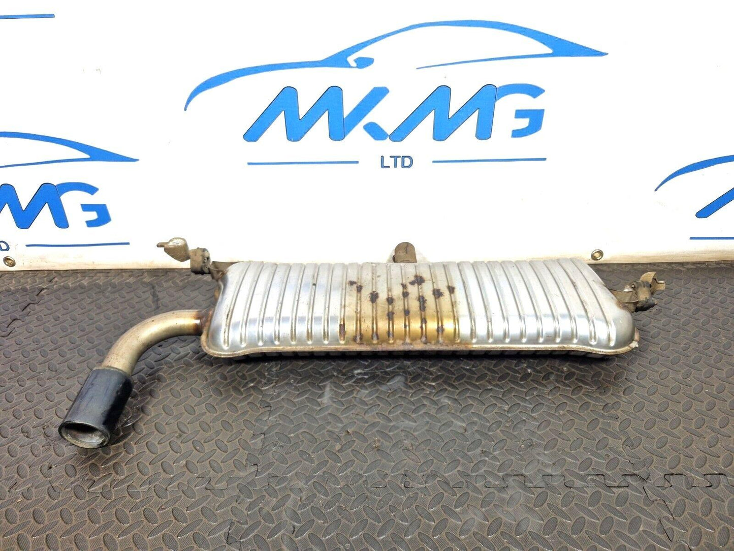 BMW 2 SERIES ACTIVE TOURER F45 REAR EXHAUST MUFFLER END SILENCER 8577072