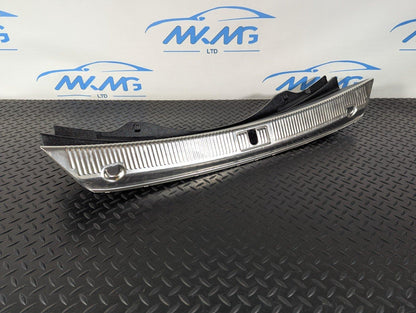 10-17 AUDI A8 4H REAR BOOT CHROME LOADING COVER PANEL TRIM 4H0863471