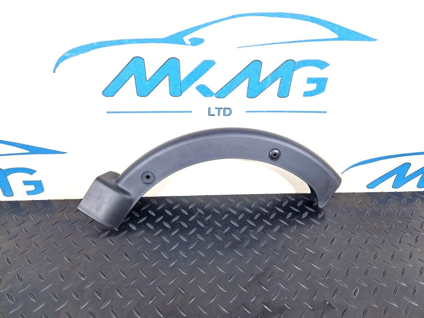 16-19 AUDI A4 B9 S-LINE GENUINE REAR LEFT BOOT LID HINGE COVER 8W5971821