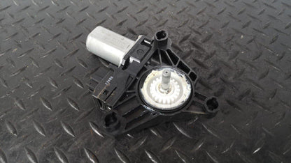 MERCEDES BENZ A CLASS W176 GENUINE FRONT WINDOW REGULATOR MOTOR 968740100