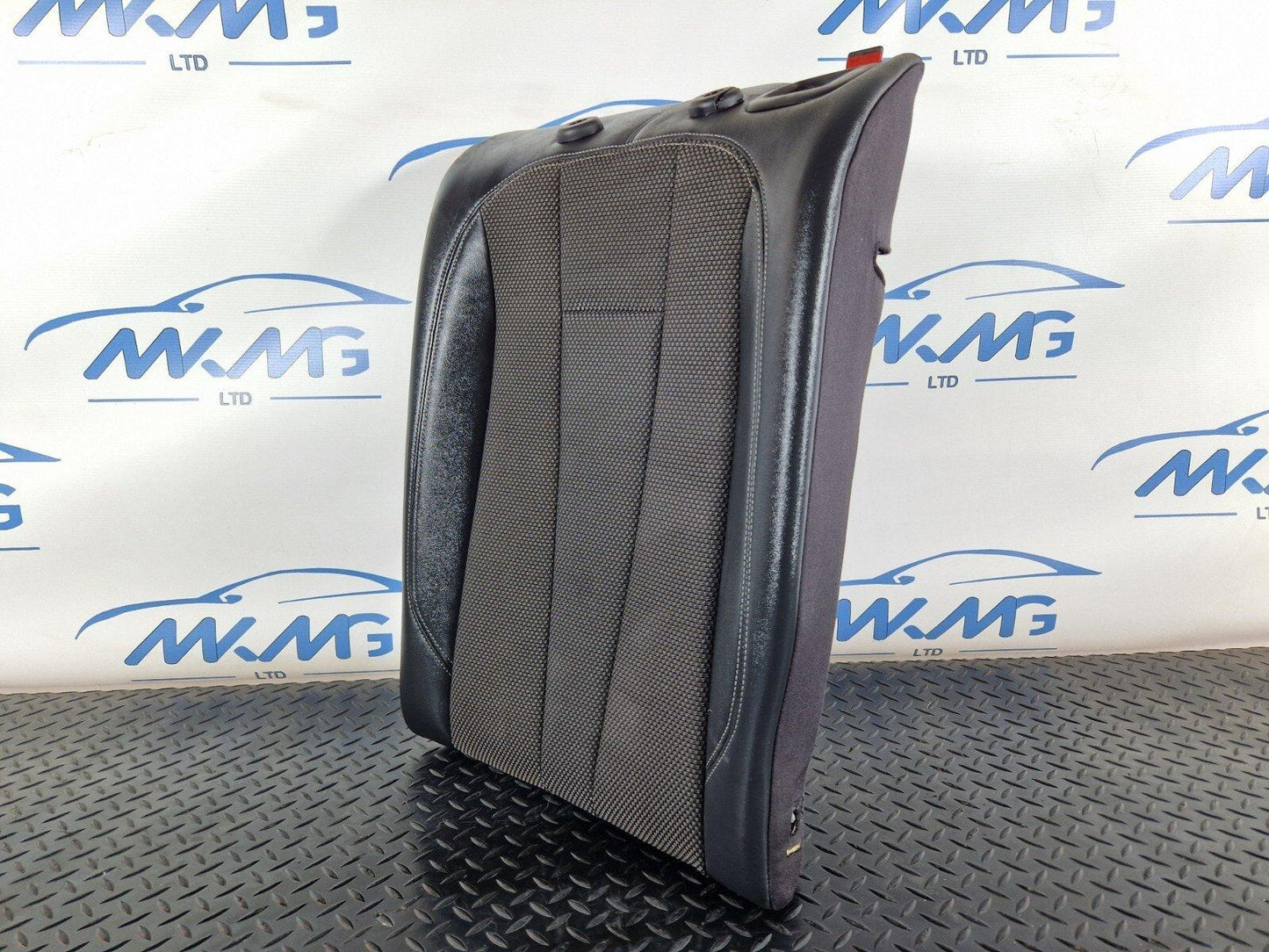 16-19 AUDI A4 B9 S-LINE OEM REAR N/S HALF BLACK LEATHER BACKREST