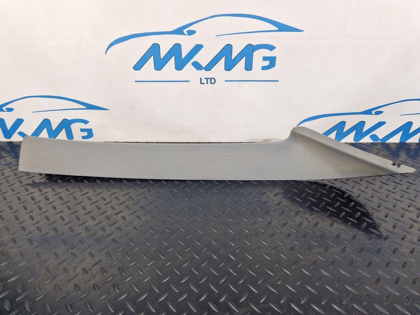 BMW 2 SERIES GRAN TOURER F45 F46 FRONT RIGHT DRIVER SIDE A-PILLAR TRIM 7329584