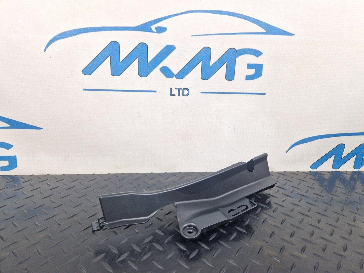 16-19 AUDI A4 B9 GENUINE LEFT SIDE ROOF SRS BRACKET 8W5880755