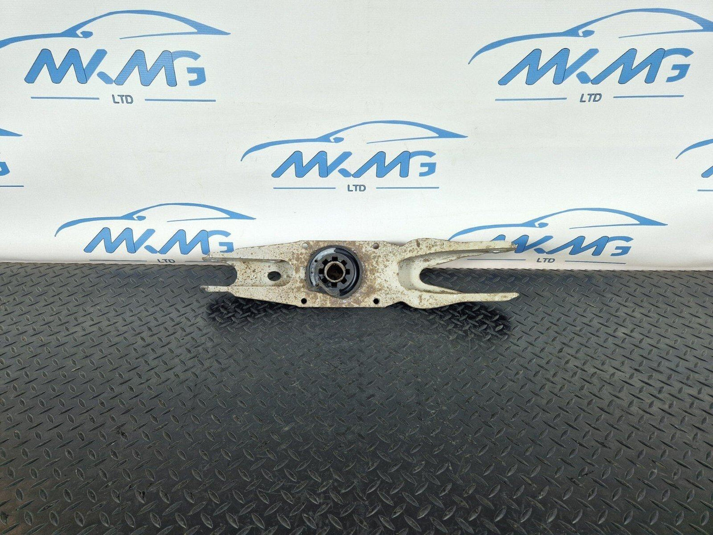 MERCEDES GLA X156 REAR CONTROL ARM SPRING LINK FITS LEFT & RIGHT A2463520002