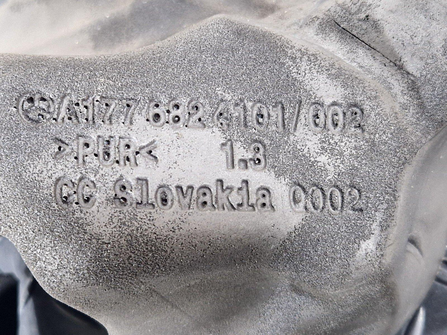 19-ON MERCEDES BENZ A CLASS W177 RIGHT UPPER DAMPING A1776824101