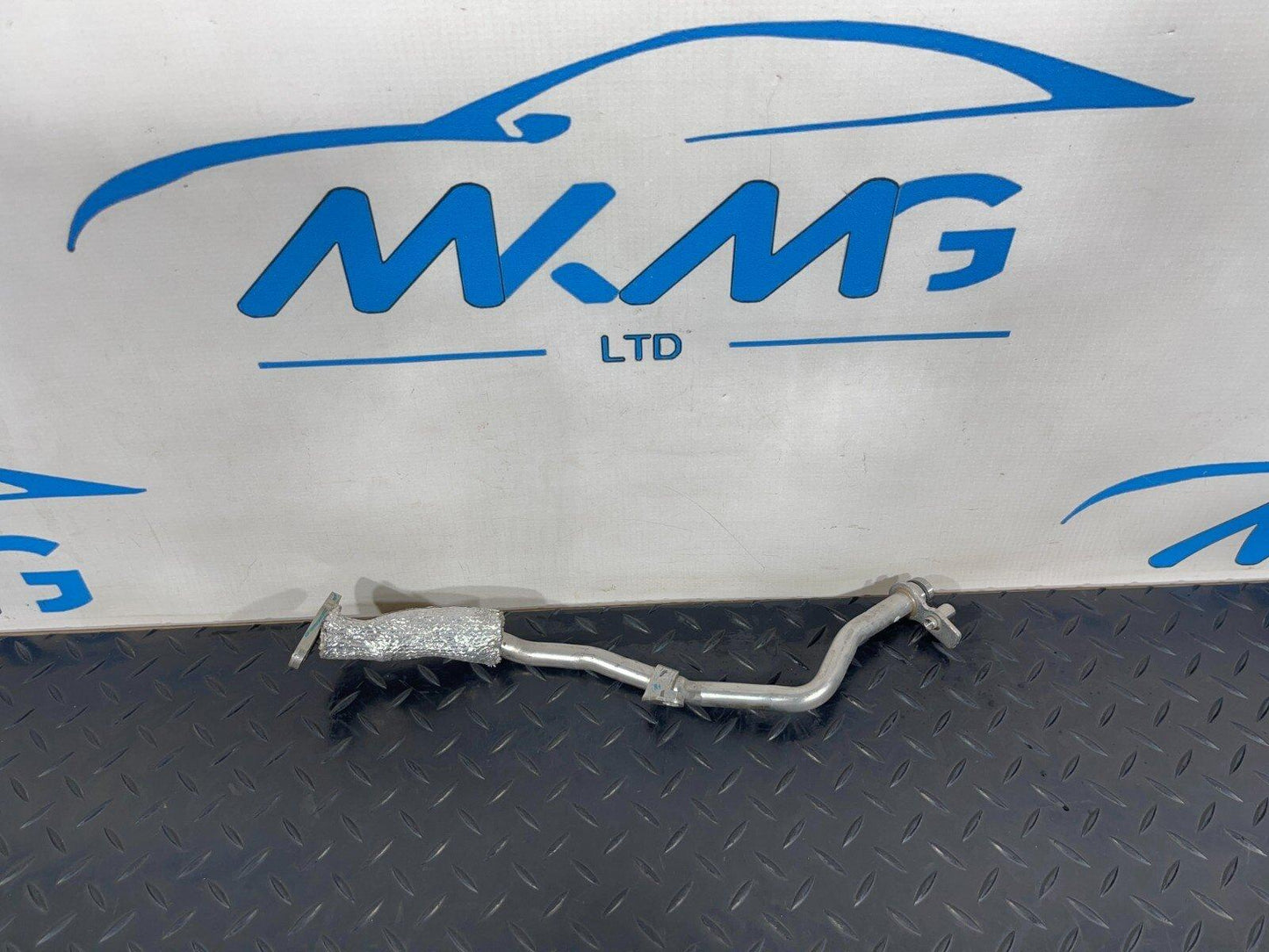 14-21 MERCEDES BENZ C300h W205 TURBO OIL RETURN PIPE A6541807800