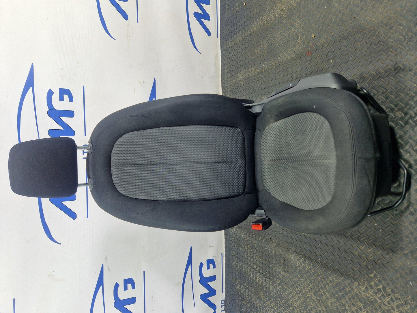 BMW 2 Series X1 F48 F45 F46 Front Left N/S Passenger Cloth Seat With Headrest