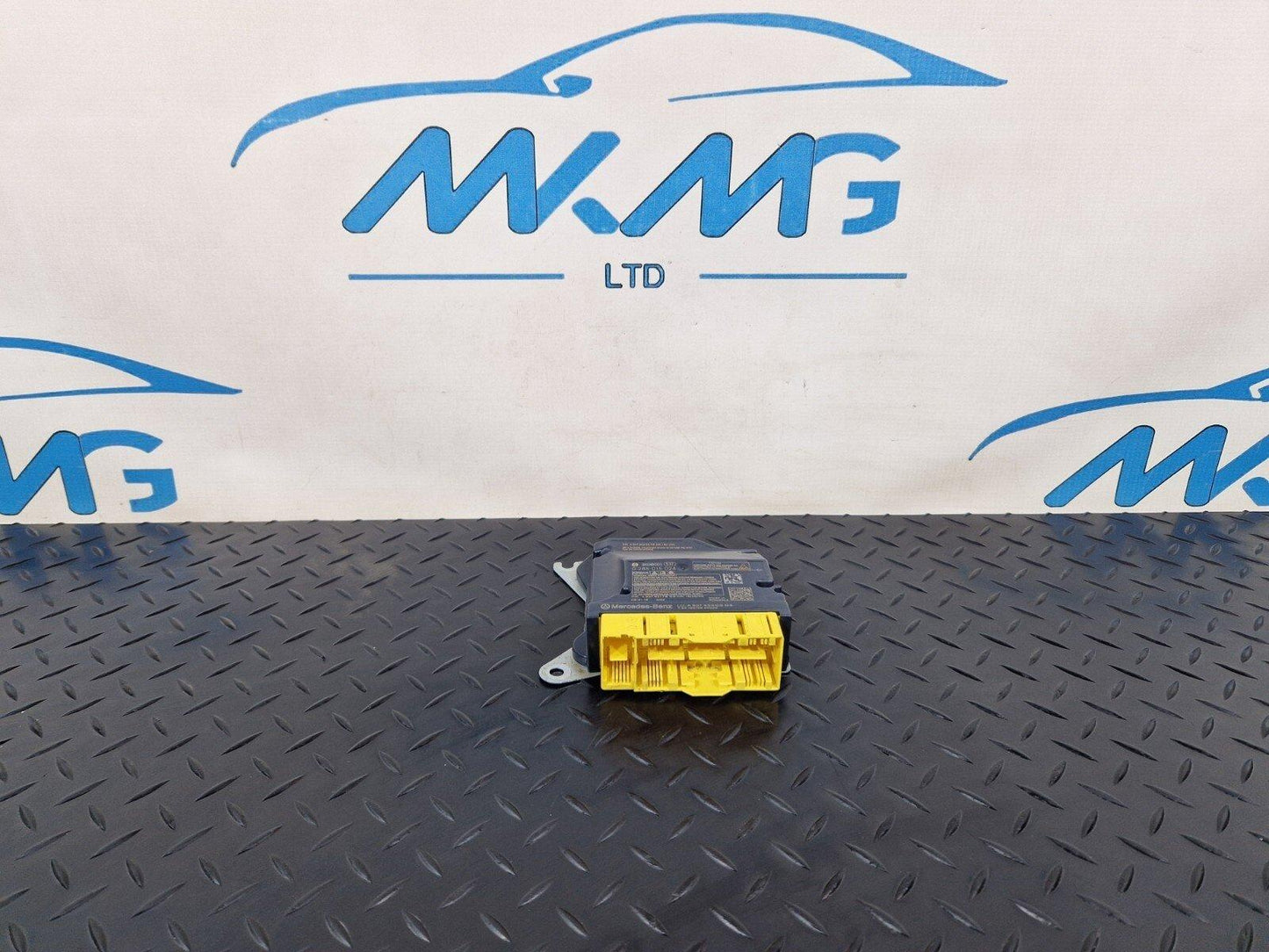 18-ON MERCEDES SPRINTER W907 W910 SAFETY BAG MODULE SENSOR UNIT ECU A9079000304