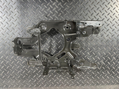 17-20 VW GOLF MK7.5 BATTERY CHARGER INVERTER HOLDER BRACKET 5GE906131A