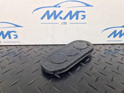16-19 AUDI A4 B9 S-LINE OEM COOLANT HOSE GROMMET 8W0122291AJ