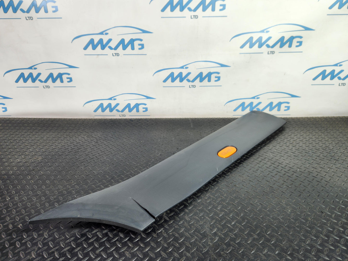 MercedesBenz Sprinter W907 Genuine Rear Right Moulding Strip Damaged A9106907200