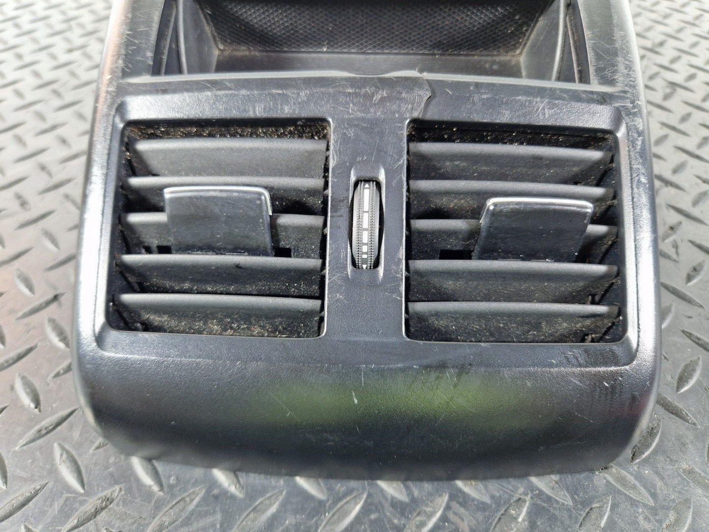 11-19 MERCEDES BENZ ML W166 GENUINE RMD BLACK NON SMOKER ASSY 16929208 DAMAGED