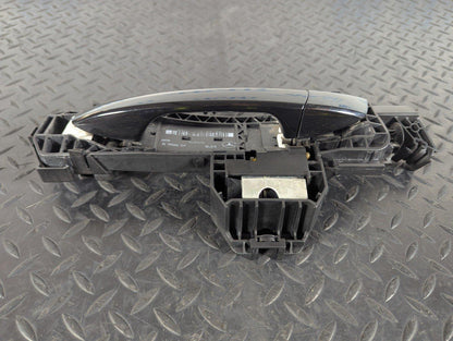 13-19 MERCEDES BENZ CLA C117 FRONT LEFT PASSENGER SIDE DOOR HANDLE A2047602134