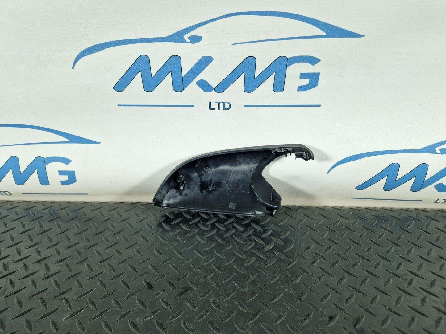 20-24 BMW 1 SERIES F40 FRONT LEFT N/S WING MIRROR TRIM COVER BLACK