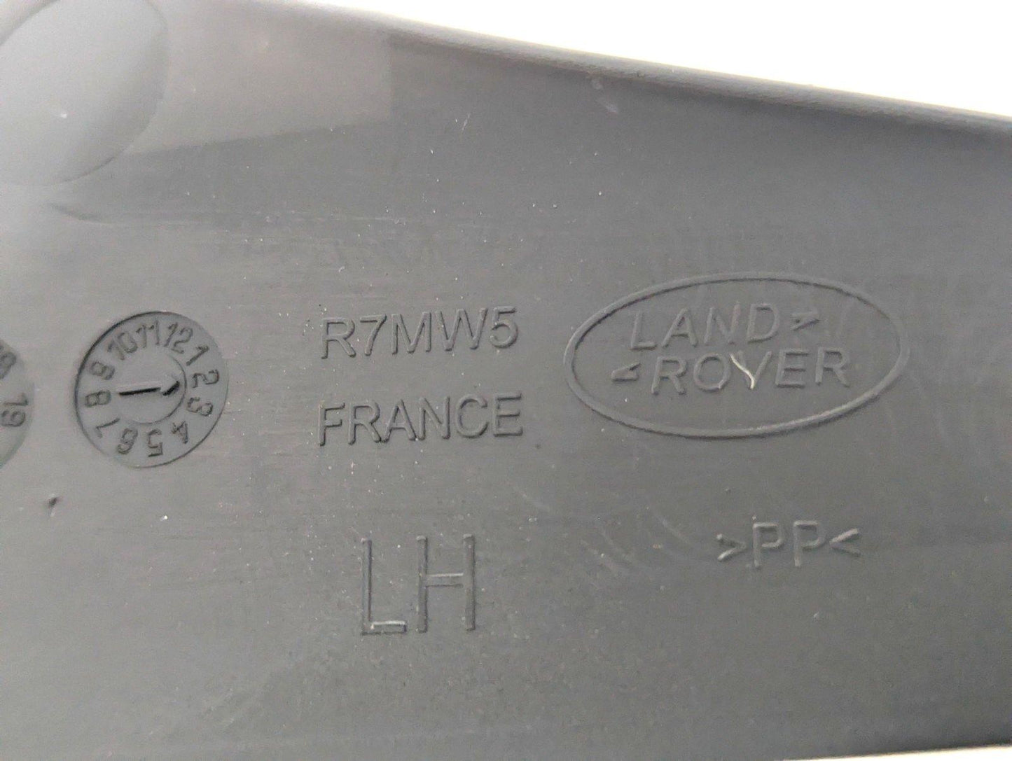 14-19 LAND ROVER L550 DISCOVERY SPORT REAR LEFT SIDE C PILLAR TRIM FK7213245AE