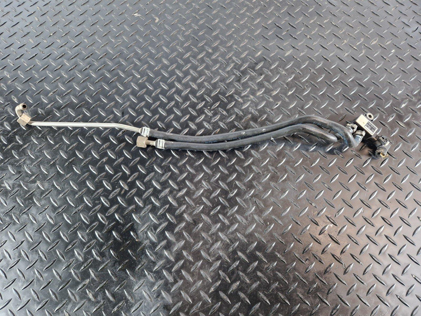 19-ON MERCEDES BENZ B CLASS W247 1.3 PETROL DPF PRESSURE SENSOR A0009057809