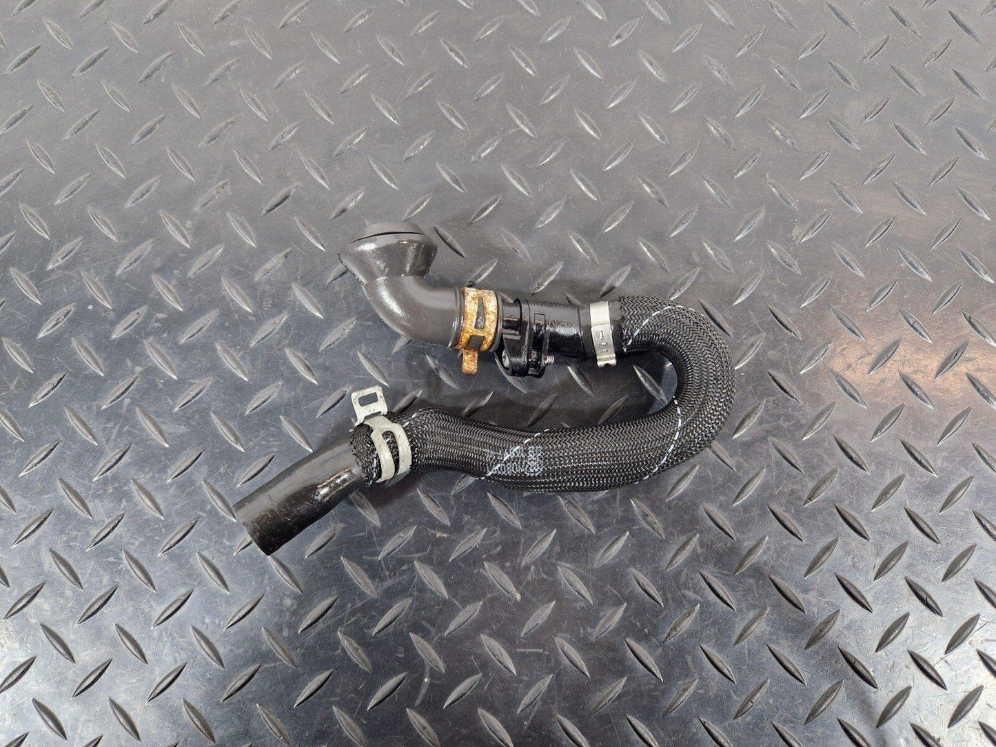 10-18 AUDI A7 4G S-LINE OEM BRAKE BOOSTER VACUUM LINE GROMMET 4G0611743C