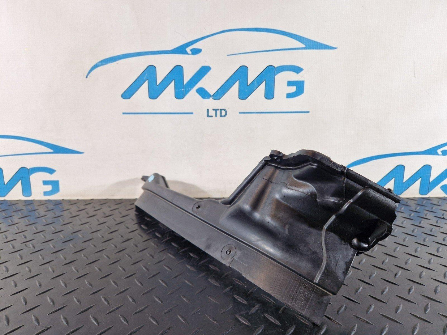 11-18 BMW 6 SERIES F13 UPPER RIGHT BULKHEAD SECTION 7204336