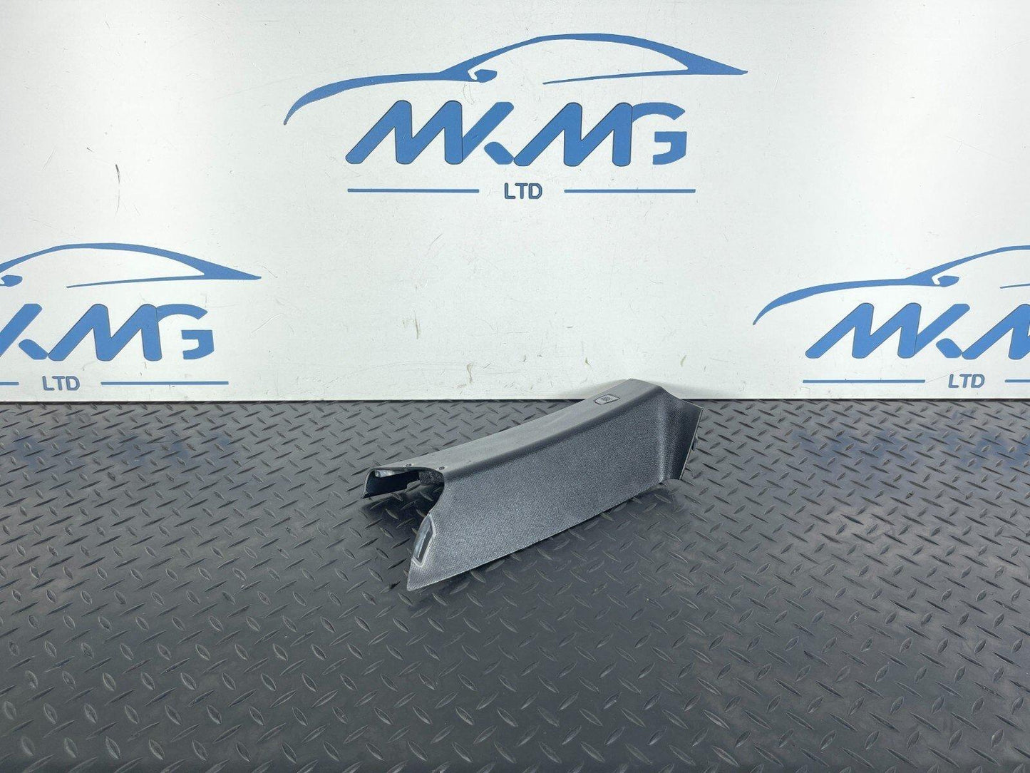 12-18 BMW 3 SERIES F30 F31 Right Side C Pillar Trim Cover Panel 7248164