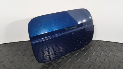 16-19 AUDI A4 B9 S-LINE SALOON GENUINE FUEL FILLER FLAP BLUE LX5Q 8W0809907