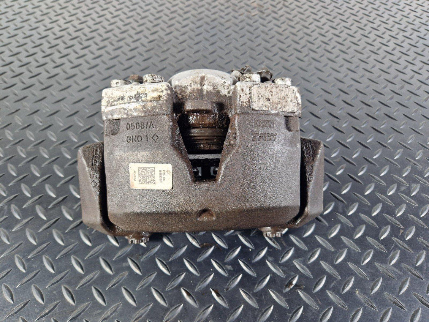 12-18 AUDI A6 C7 GENUINE DRIVER RIGHT SIDE FRONT CALIPER 32348422A