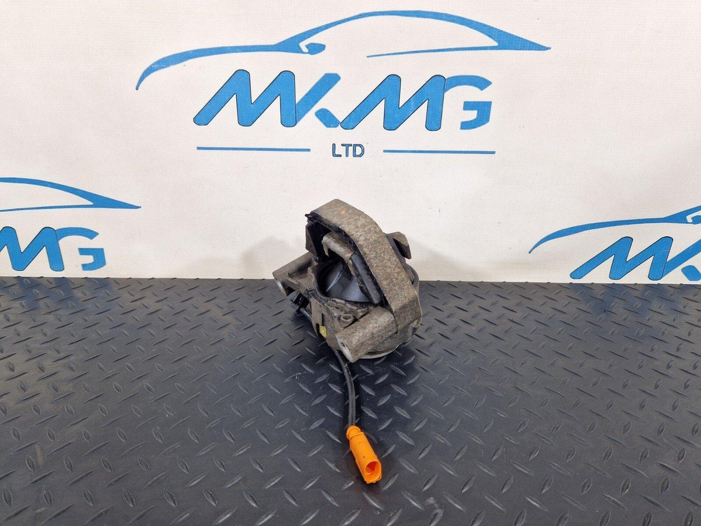 10-18 AUDI A7 4G S-LINE ENGINE  MOUNT BRACKET  MP5161
