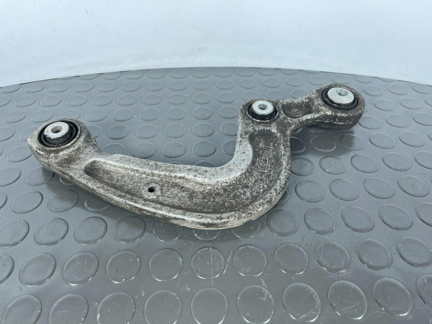 GENUINE AUDI A4 B9 A5 S5 F5 REAR LEFT OR RIGHT CONTROL ARM 8W0505361E
