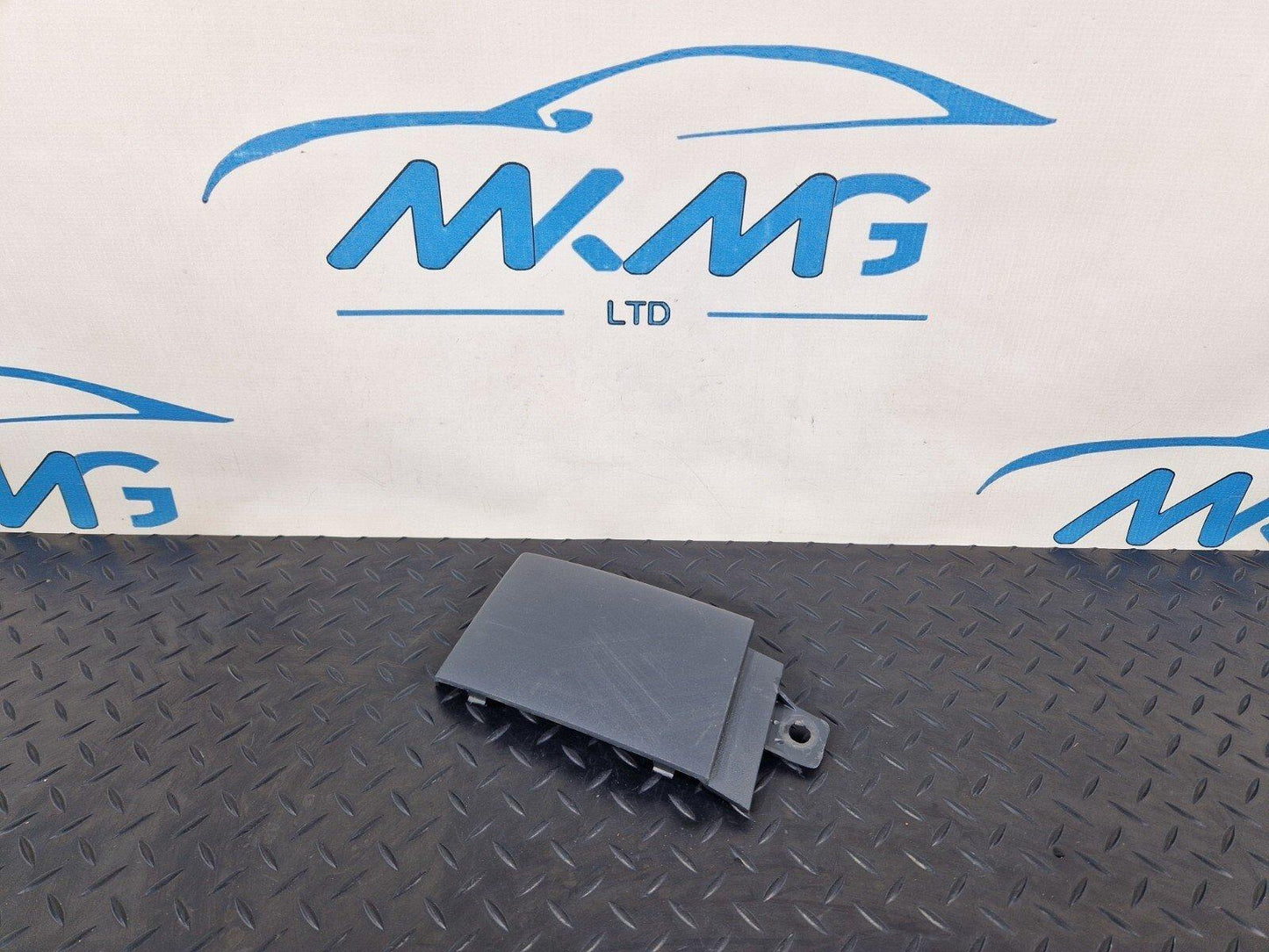 18-ON MERCEDES BENZ SPRINTER W907 W910 OEM REAR BUMPER COVER A9108803800
