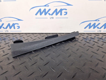 16-19 AUDI A4 B9 GENUINE RIGHT DRIVER SIDE A PILLAR BRACKET 8W0868204