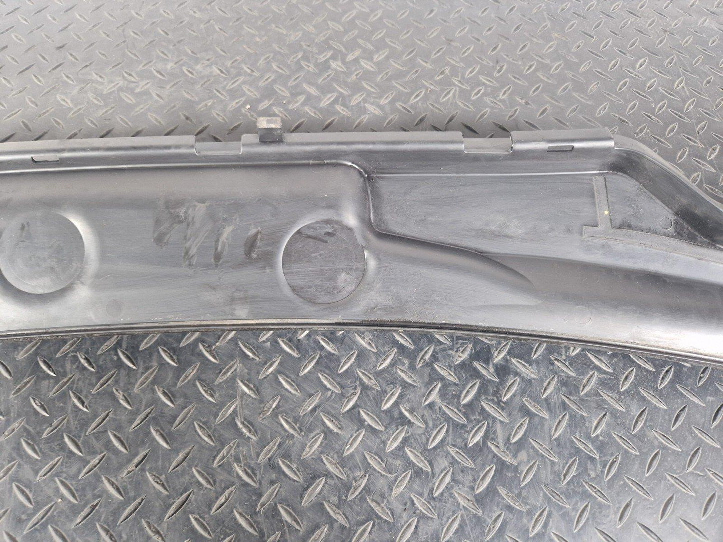 14-21 BMW 2 SERIES GRAN TOURER F45 F46 FRONT WINDSCREEN SCUTTLE PANEL 7301016