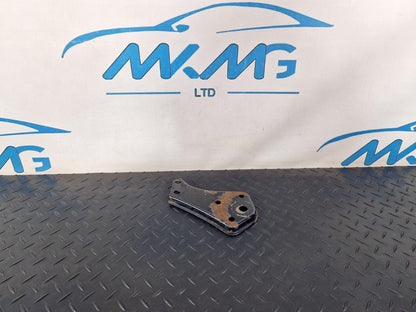 14-21 MERCEDES BENZ C300h W205 REAR SUBFRAME RIGHT SIDE STOP PLATE A2053520800