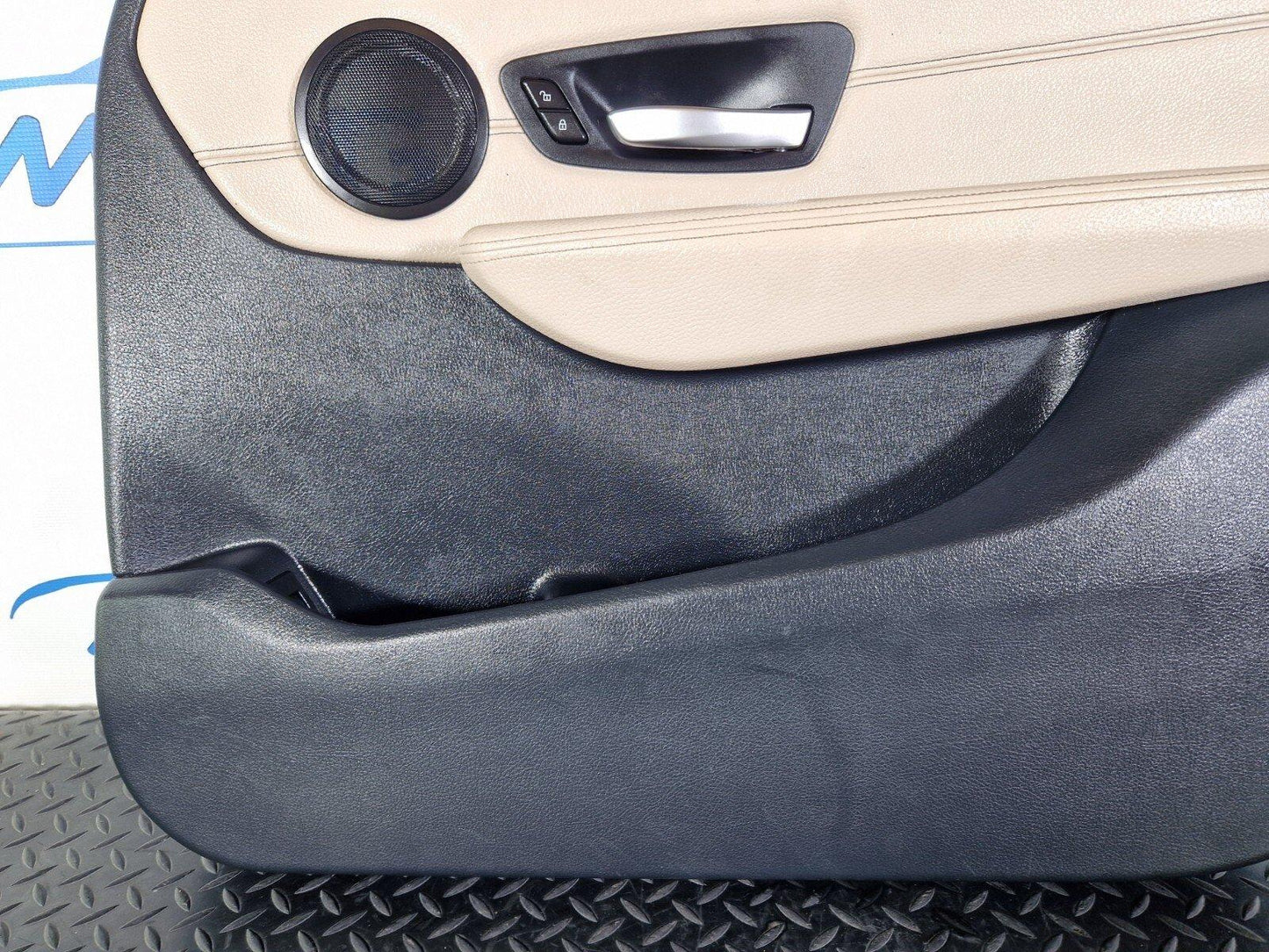 14-21 BMW 2 SERIES GRAN TOURER F46 GENUINE FRONT RIGHT DOOR CARD 7404824