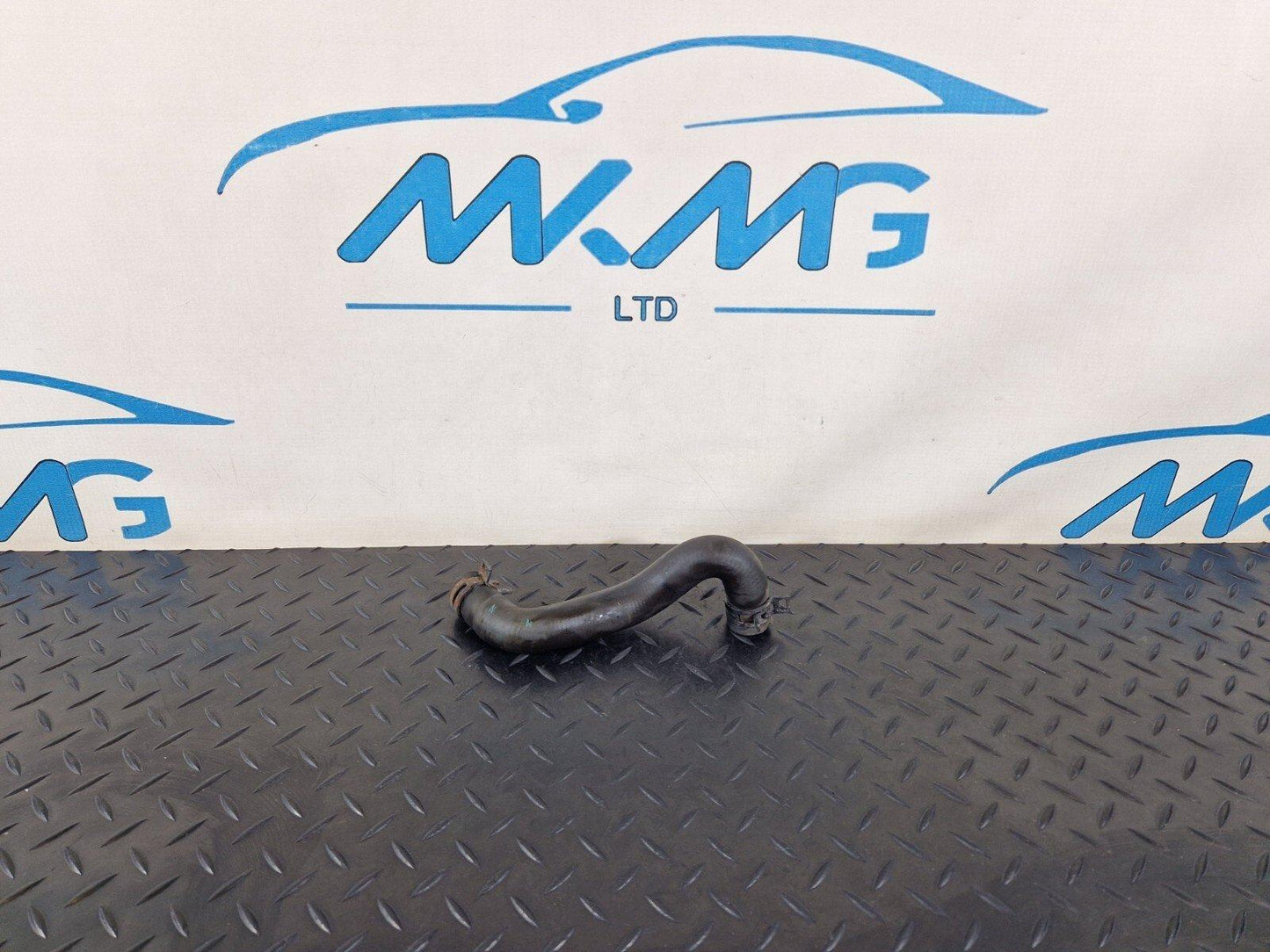 13-19 MERCEDES BENZ CLA C117 AMG GENUINE COOLANT HOSE PIPE A2465010458