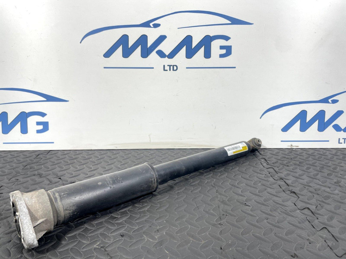 14-21 MERCEDES C300 W205 REAR OSR/NSR SUSPENSION SHOCK ABSORBER A2053207130