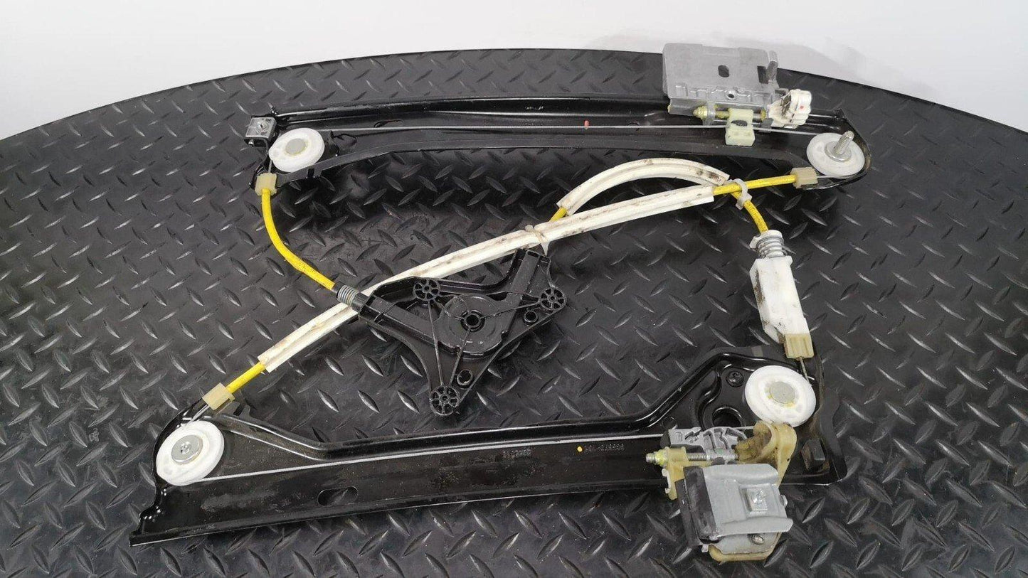 13-19 MERCEDES BENZ CLA W117 C117 REAR RIGHT DRIVER SIDE WINDOW MECHANISM