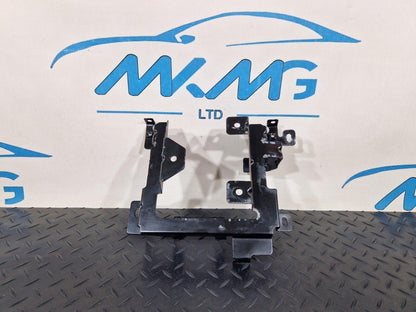 14-23 MERCEDES BENZ VITO W447 OEM ENGINE CONTROL UNIT HOLDER BRACKET A4475400040