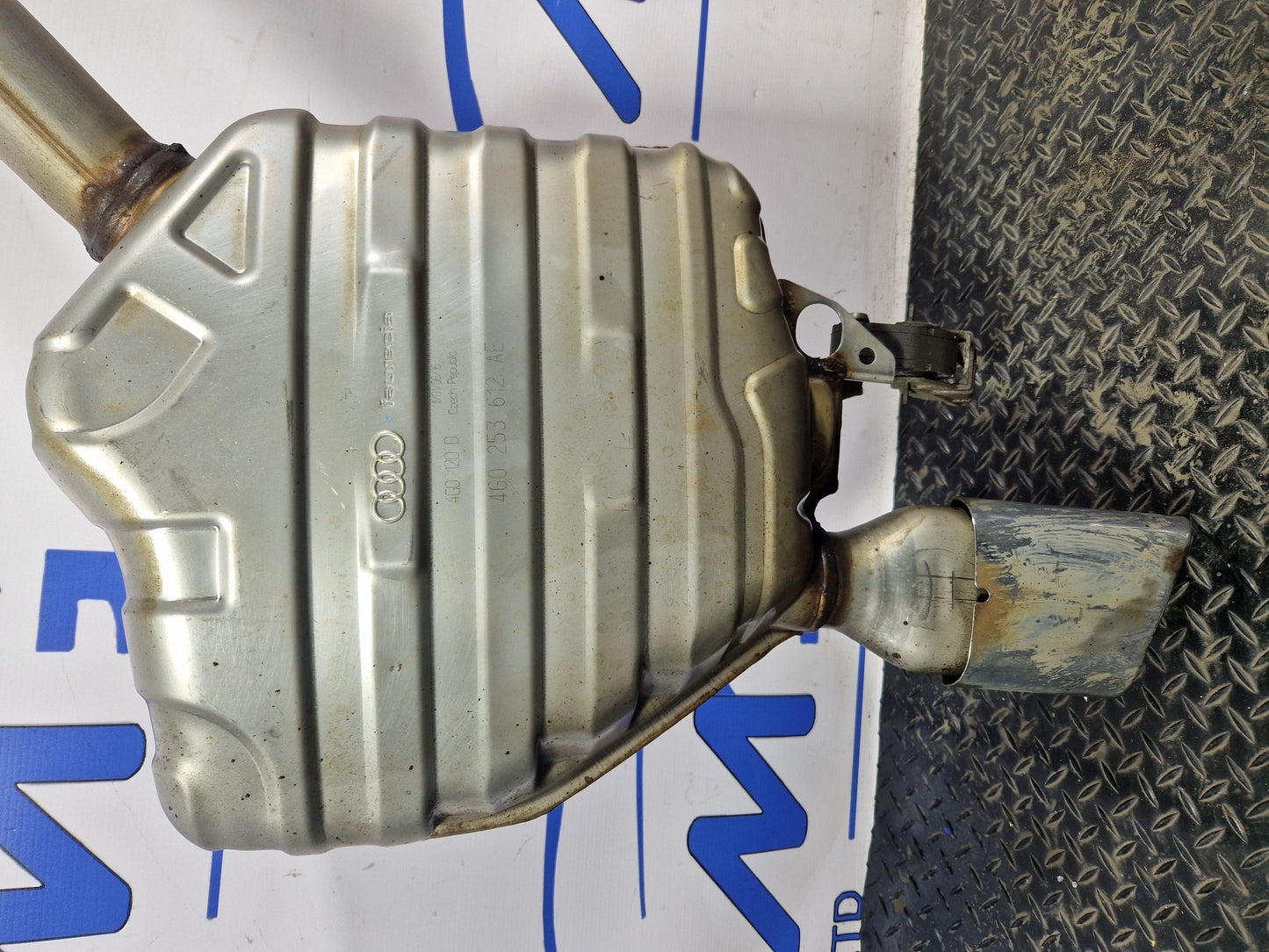 Audi A6 A7 4G 3.0 TDI Exhaust System Double Twin Muffler 4G0253612AE 4G0253611AE