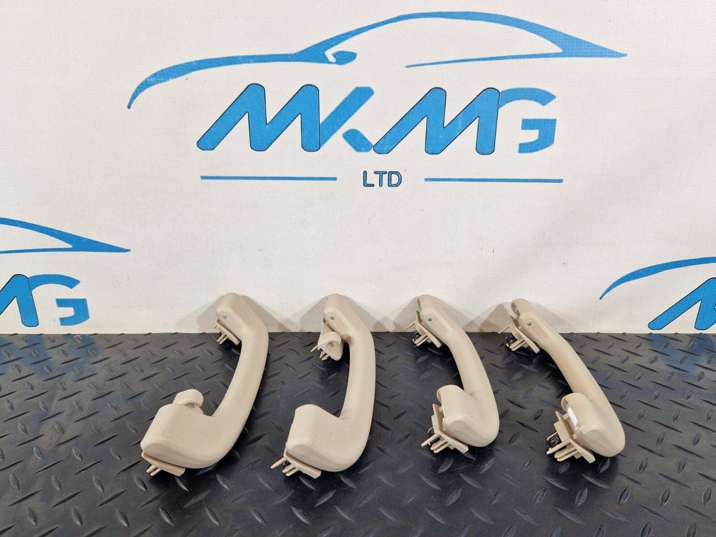 14-21 BMW 2 SERIES 218d GRAN TOURER F46 OEM GRAB HANDLE LEFT RIGHT SET 7347940