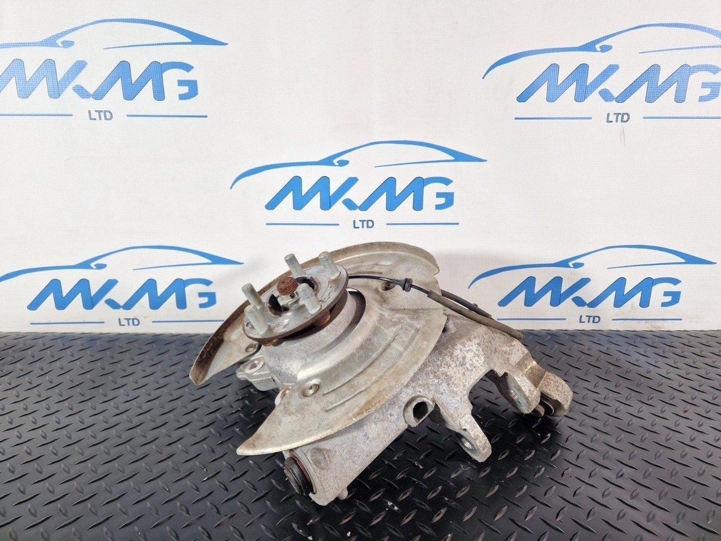 19-ON RANGE ROVER EVOQUE L551 GENUINE REAR RIGHT DRIVER WHEEL HUB GK724K327AB