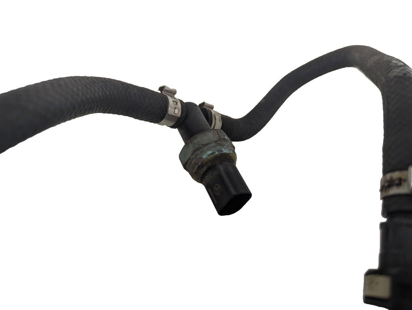 14-23 MERCEDES VITO W447  GENUINE DIESEL  FUEL SUPPLY LINE A4474700124