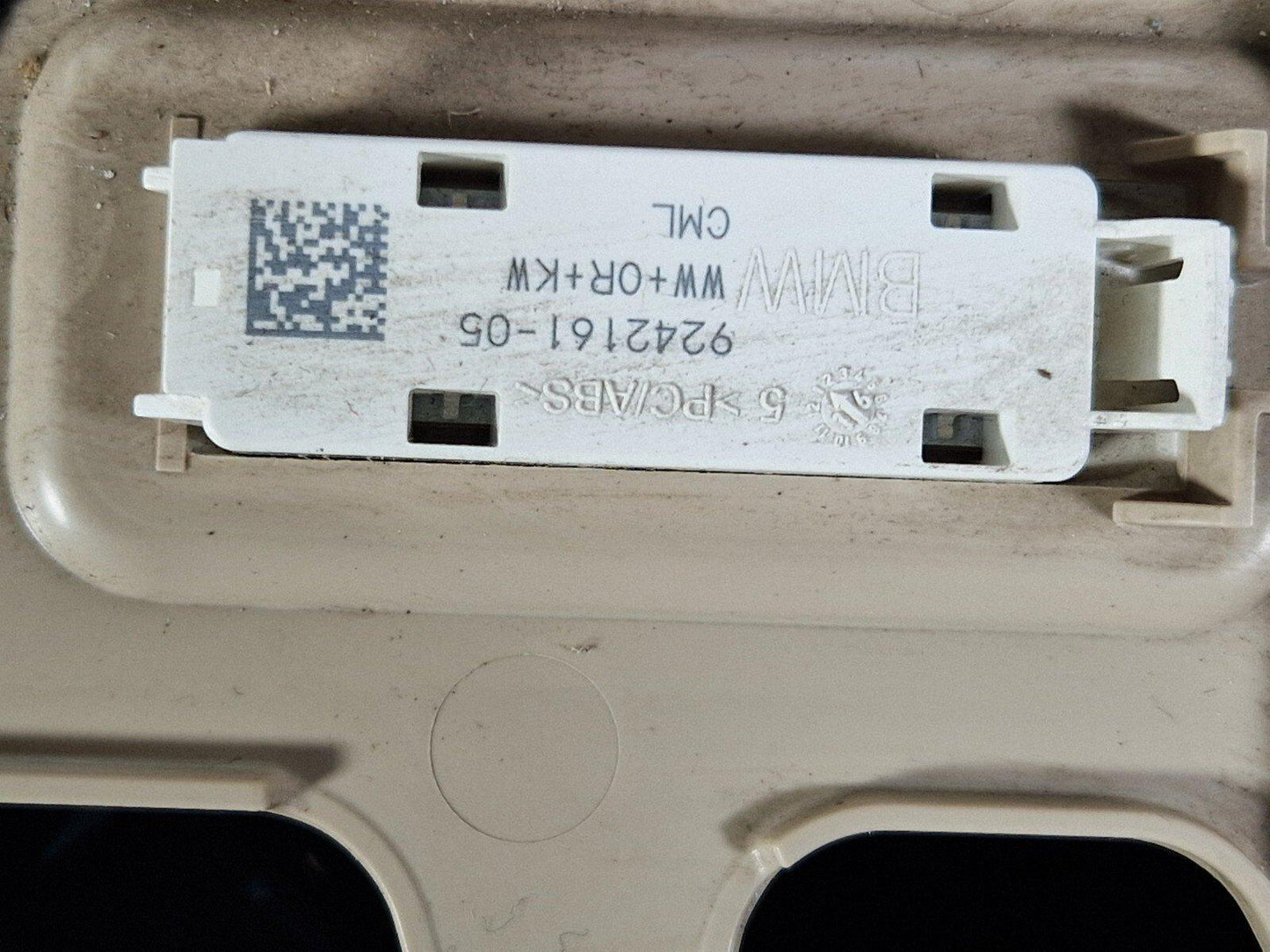 12-18 BMW 3 SERIES F30 F31 GENUINE COVER TRIM PPANEL FOOT CONTROL OYSTER 9218566