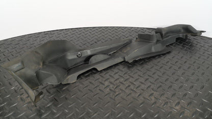 16-19 AUDI A4 B9 S-LINE GENUINE RIGHT DRIVER SIDE WING RUBBER SEAL 8W0821170