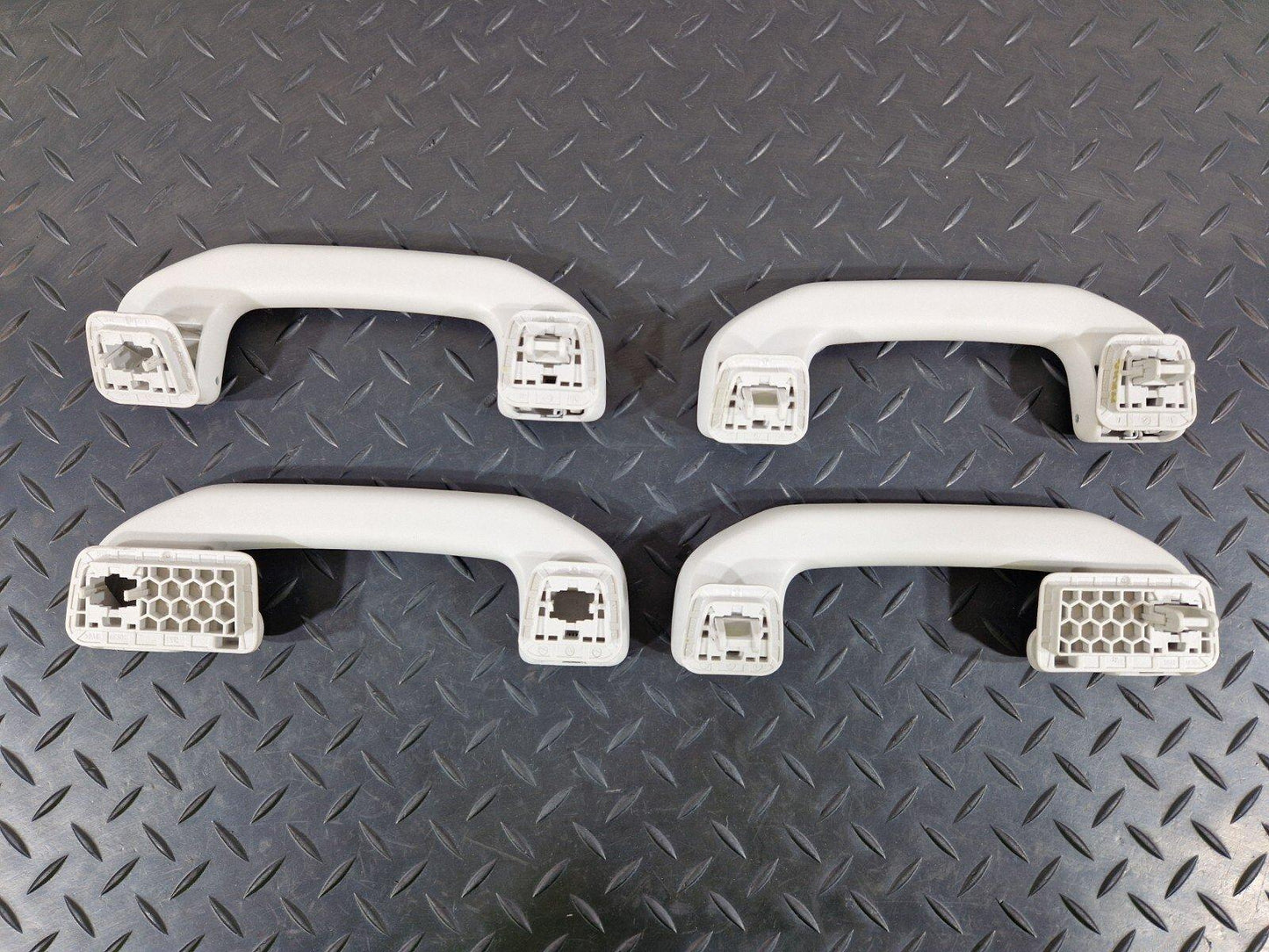 14-20 MERCEDES BENZ GLA X156 GENUINE OEM FULL SET OF 4 GRAB HANDLES A0998150039