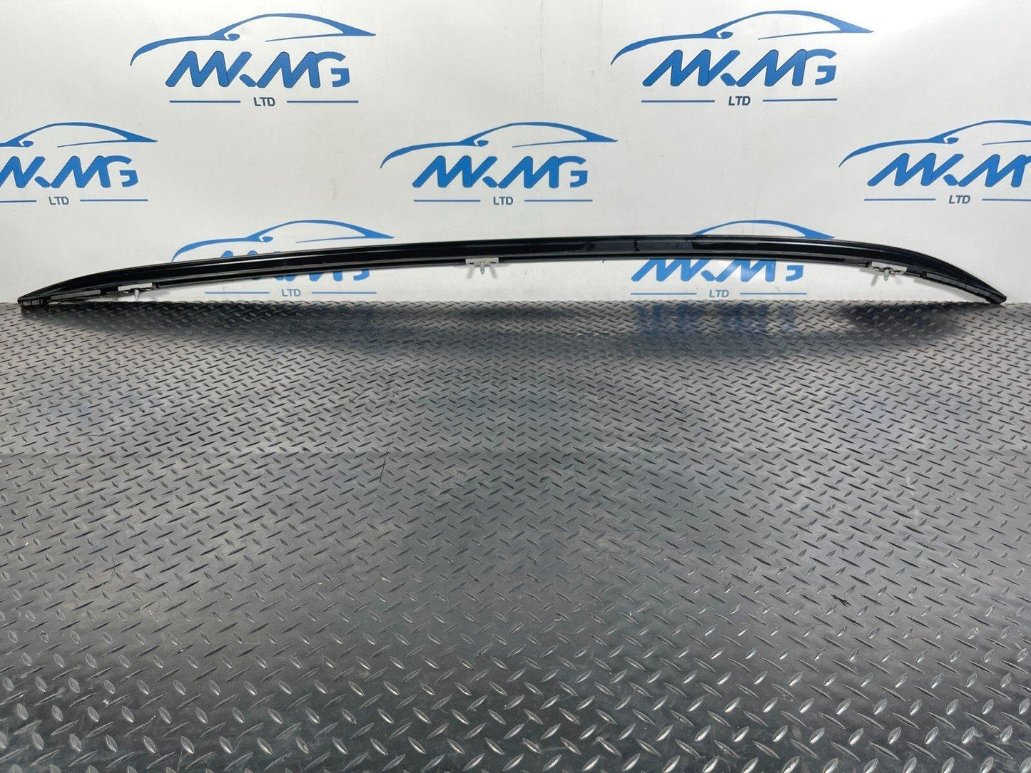16-22 BMW X1 F48 GENUINE LEFT N/S ROOF RAIL BLACK 7356435